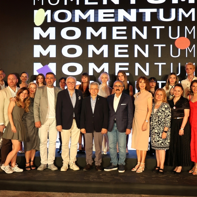 'Momentum' rüzgarı
İzmir Ekonomi Üniversitesi mezunları projeleriyle hayran...