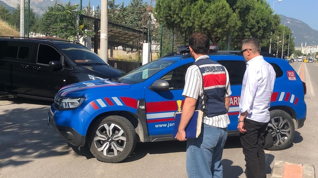 Denizli'de jandarmadan uyuşturucu baskını: Baro başkanı ve 11 avukat gözaltına alındı