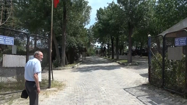 Karagöz Ahmed Paşa'nın Kütahya'daki kabri ve tarihi alan için "ziyarete açılmalı" çağrısı