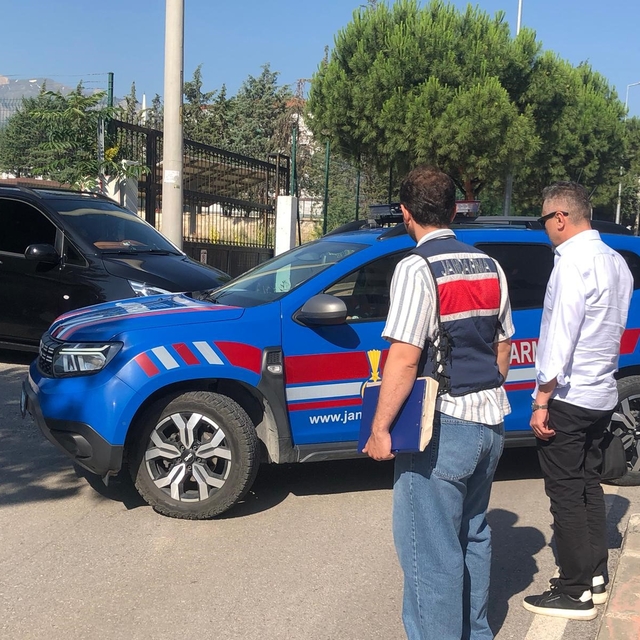 Denizli'de jandarmadan uyuşturucu baskını: Baro başkanı ve 11 avukat gözalt...
