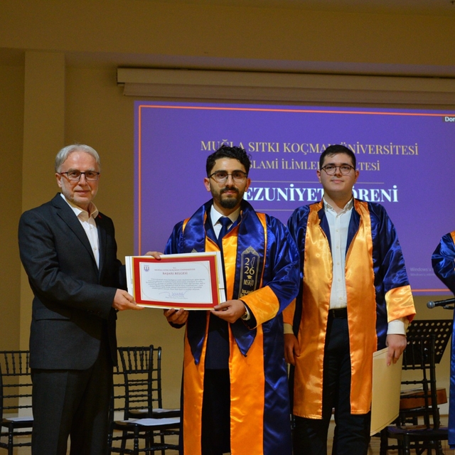 MSKÜ İslami İlimler Fakültesi mezunlarını verdi
