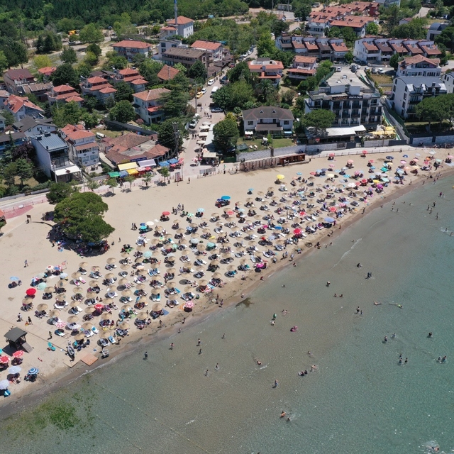 Kocaeli Büyükşehir Belediyesi plajların yeni sezon ücret tarifesini açıklad...