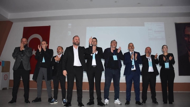 Altay'da kongre telaşı