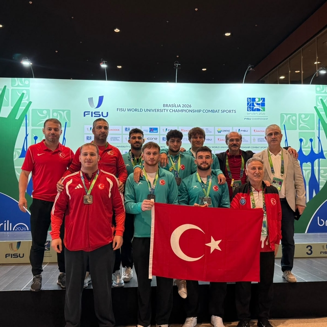 Üniversiteli sporcular Brezilya'dan 42 madalyayla döndü