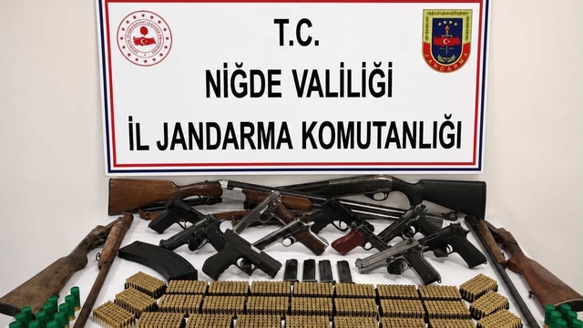 Niğde merkezli silah operasyonunda 14 şüpheli hakkında adli işlem başlatıldı