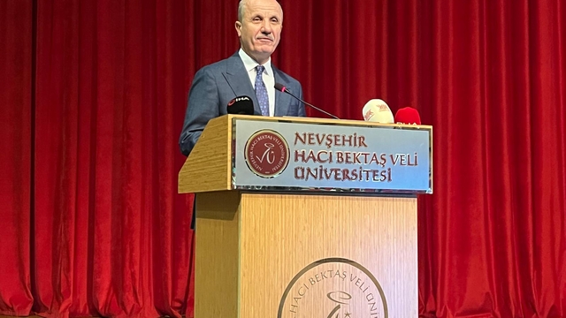 YÖK Başkanı Özvar: 77 üniversitenin 79 kampüsü, Spor Dostu Kampüs ünvanını aldı