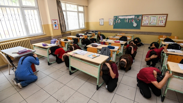 Osmangazi Belediyesi'nden okullarda afet bilinci çalışması
