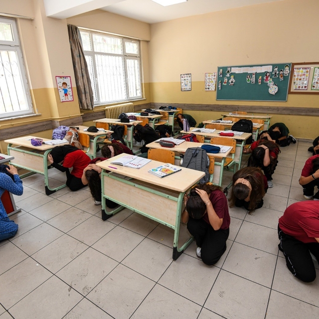 Osmangazi Belediyesi'nden okullarda afet bilinci çalışması