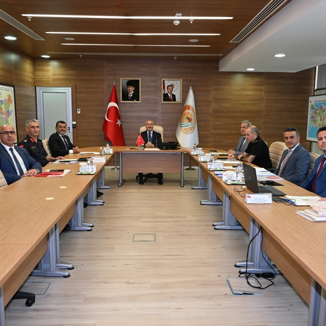 Denizli'de Okul Çevresi ve Güvenliği İl Yürütme Kurulu Toplantısı gerçekleş...