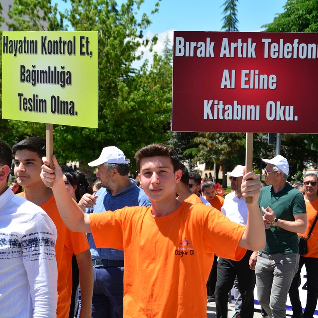 Çorum'da bağımlılığa karşı farkındalık yürüyüşü