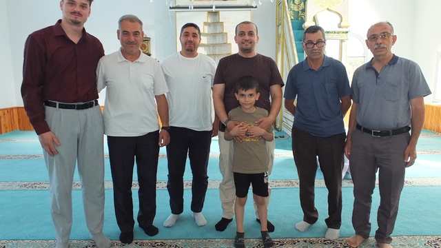 Burhaniye'de imam dayanışması devam ediyor