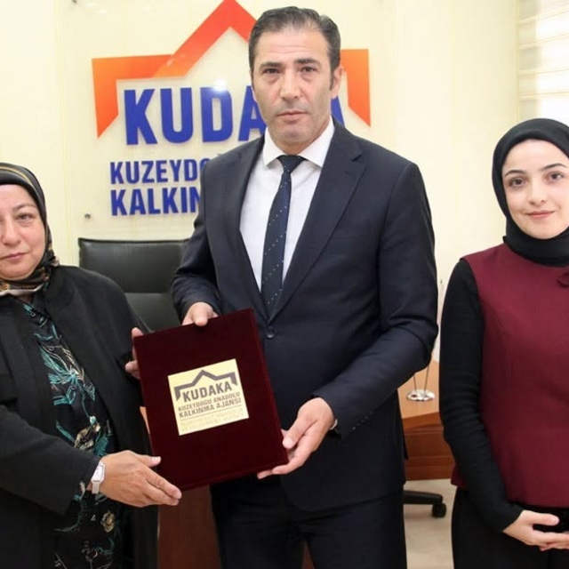 Kadın emeği değere dönüşüyor, yerelden küresele açılıyor