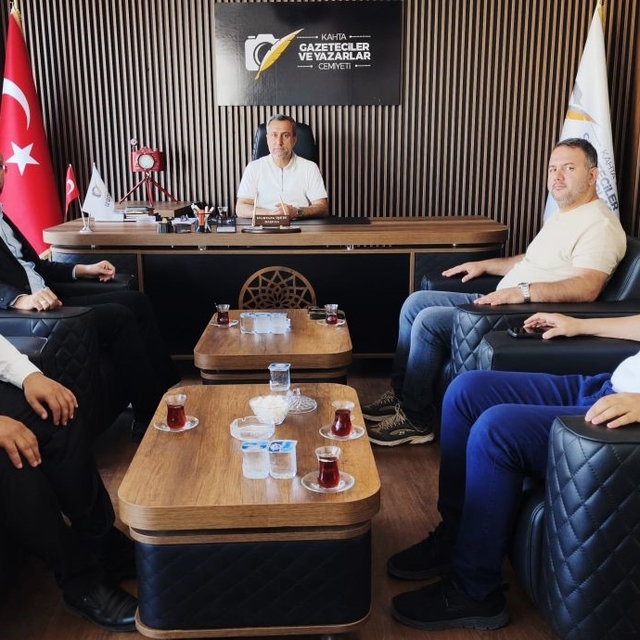 Kahta Devlet Hastanesi yönetimi basın temsilcileriyle buluştu
