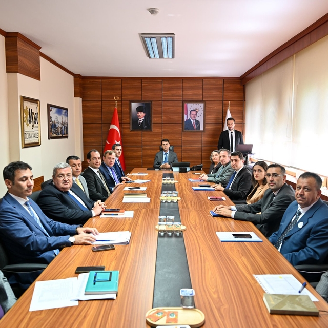 KÖYDES İl Tahsisat Komisyonu Toplantısı Uşak Valiliği'nde gerçekleştirildi