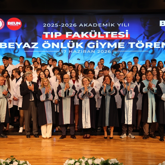 BEUN'da geleceğin hekimleri beyaz önlüklerini giydi