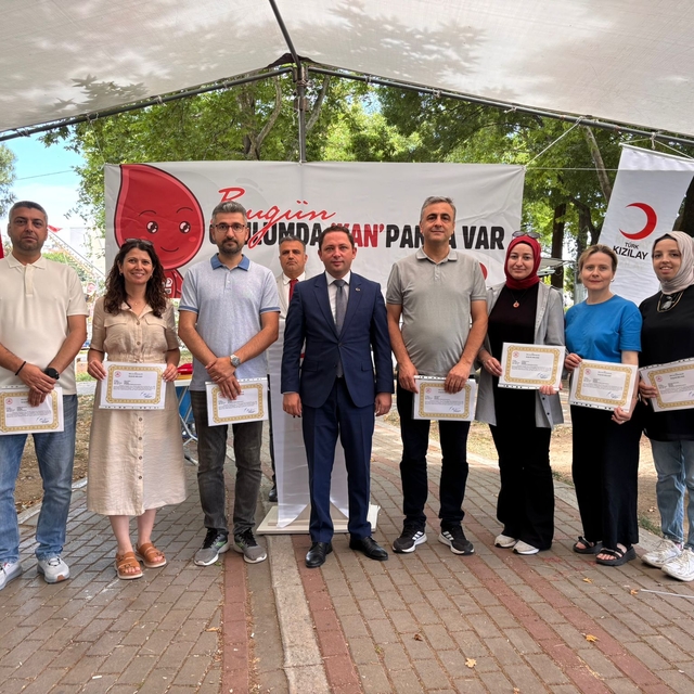 Biga'da "Okulumda Kan'panya Var" projesiyle 759 ünite kan bağışı toplandı