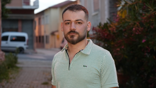 'La Casa De Samsun' olayında kardeşlerden biri ilk kez konuştu: "Bu hikayede yanan ben oldum"
Sistemsel açıktan hesaplarına 16 milyar TL aktarıldı, 5'er yıl ceza aldılar