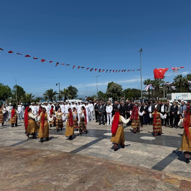 Karadeniz Ereğli'nin Kurtuluşunun 106'ncı Yılı Törenlerle Kutlandı
