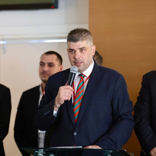 Karşıyaka'nın yeni yönetimini yoğun mesai bekliyor