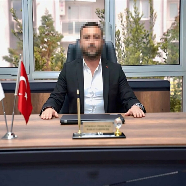 Seferihisar Belediyesi'ne operasyonda 1 gözaltı daha