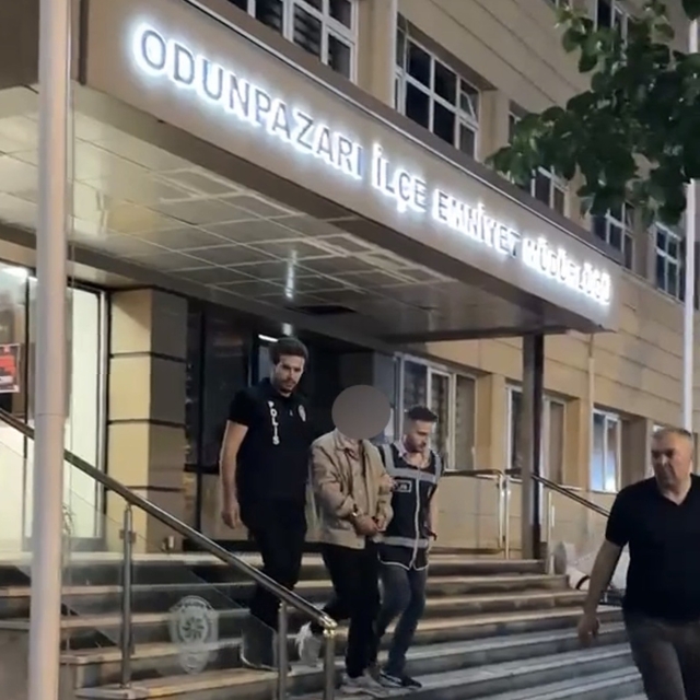 Hakkında 26 yıl 7 ay hapis cezası bulunan şahıs yakalandı
