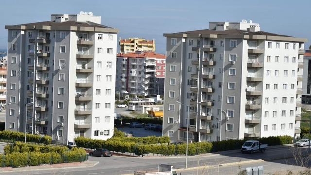 İzmir'de konut satışları mayıs ayında yüzde 30,2 azaldı
İzmir'de mayıs ayında en çok konut satılan ilçe Menemen oldu