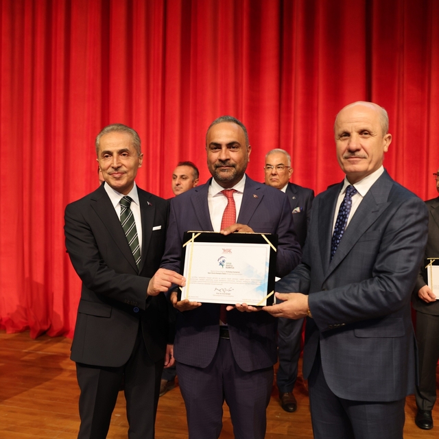 BARÜ'ye YÖK'ten "Spor Dostu Kampüs" ödülü