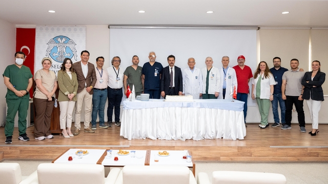 Selçuk Tıp'ta Robotik Cerrahi ile 300. ameliyat yapıldı