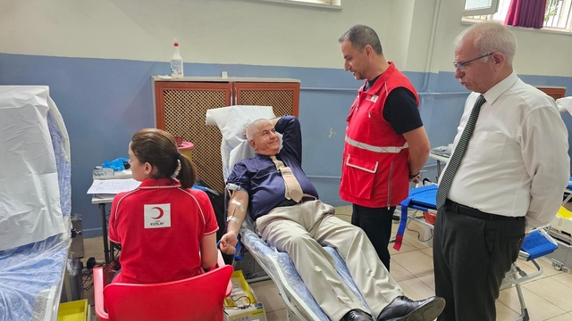 Karesi'de 'Kanpanya' ile eğitimciler kan bağışını yaptı