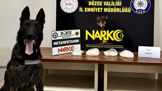 Durdurulan takside 3 milyon liralık uyuşturucu ele geçirildi
