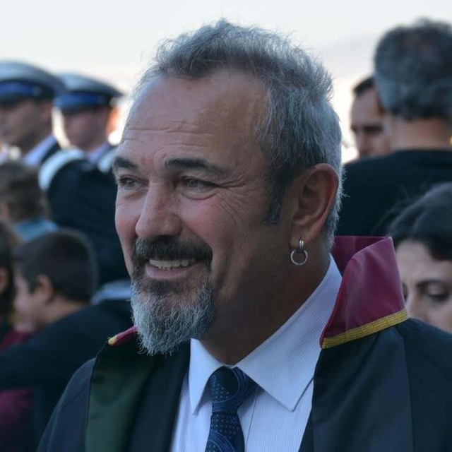 Eski İzmir Baro Başkanı Yücel hayatını kaybetti
