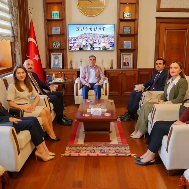 Vali Eldivan, ataması çıkan yargı mensuplarını ağırladı