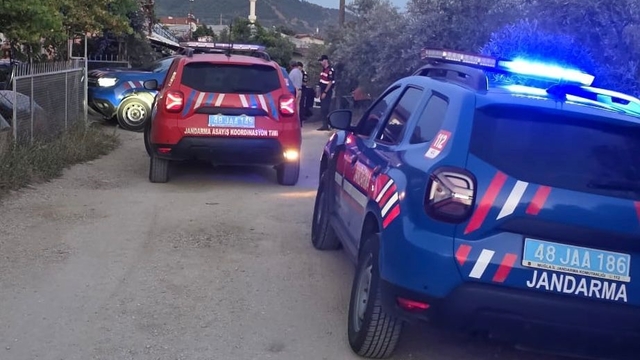 Muğla'da komşular arasında silahlı kavga: 1 ölü, 2 yaralı