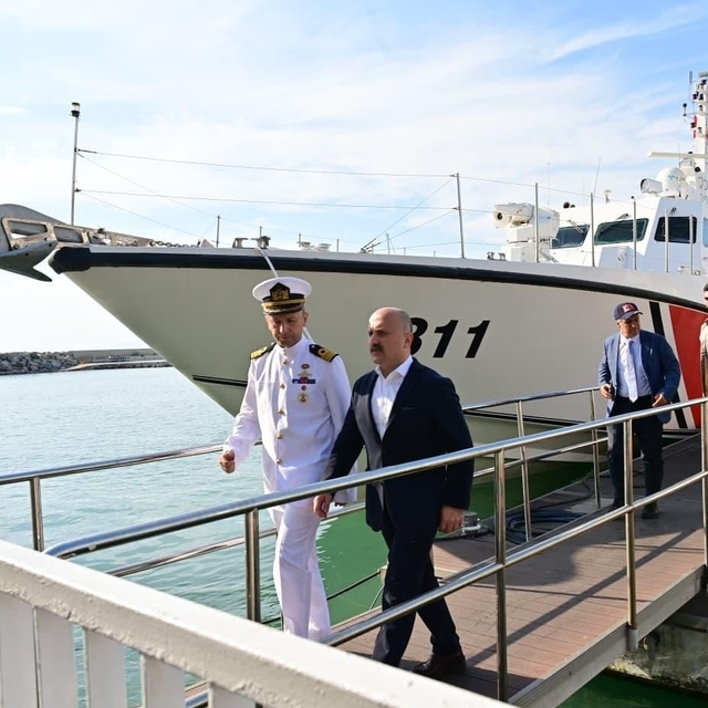 Vali Varol, Kuşadası'nda deniz güvenliği faaliyetlerini inceledi