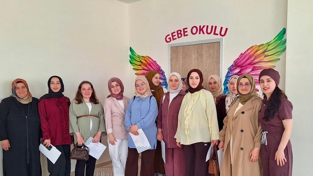 Bayburt'ta anne adaylarına sağlıklı gebelik eğitimi verildi