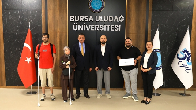 BUÜ'de görme engelli öğrencilerin hayatını kolaylaştıracak anlamlı iş birliği