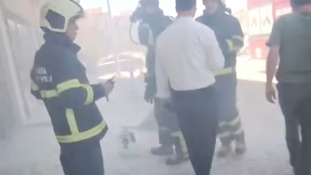İş merkezindeki korkutan yangında 2 kişi hastaneye kaldırıldı