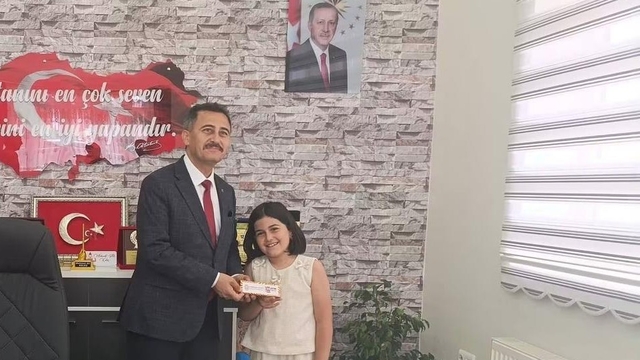 Bolvadin eğitiminde ilçenin göğsünü kabartan başarı