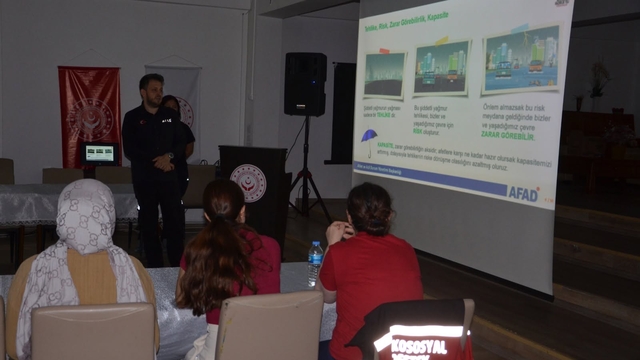 Edirne Aile ve Sosyal Hizmetler personeline afet bilinci eğitimi