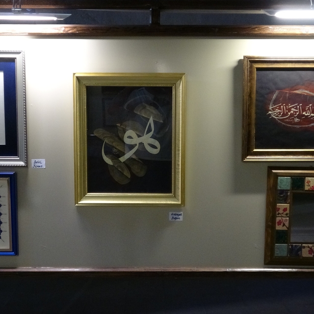 Yakutiye Medresesi'nde sanat dolu sergi