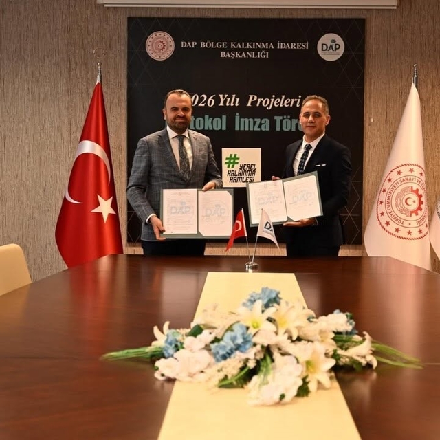 Kars'ta buzağı kayıplarını azaltacak 15 Milyon TL'lik proje hayata geçiyor
