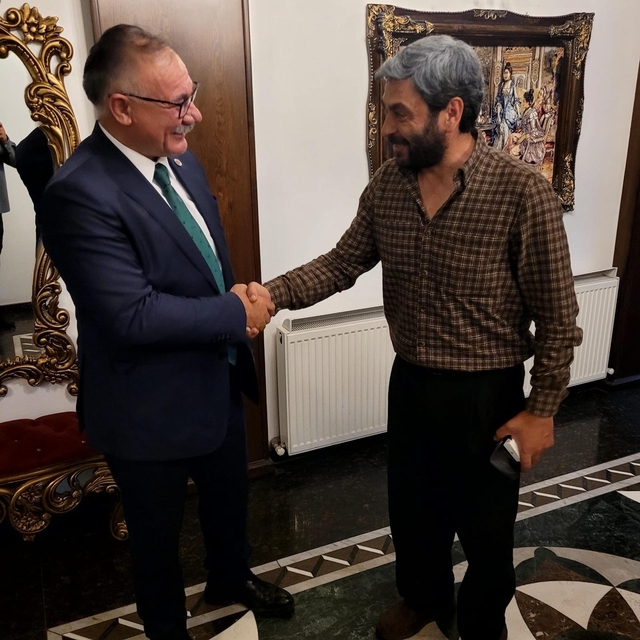 Başkan Arslan'dan "Çırak" dizisi setine ziyaret