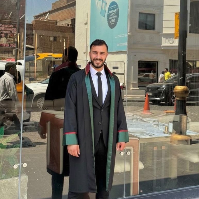 Öldürülen hukuk öğrencisi Fırat Baraj'ın annesinden adalet çağrısı
