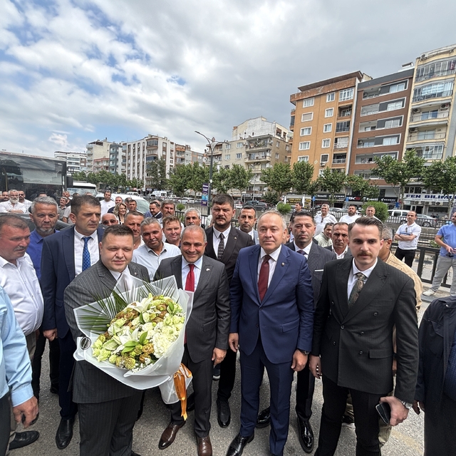 MHP Manisa İl Başkanı Nurullah Savaş göreve başladı
