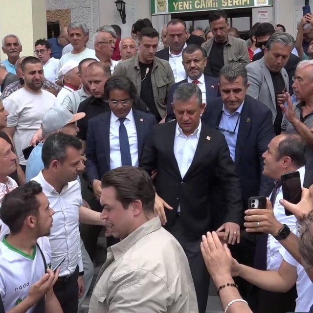 CHP Grup Başkanı Özgür Özel vatandaşlara seslendi