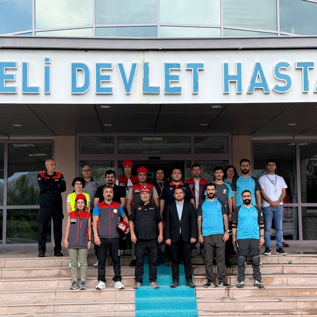 Tunceli'de deprem ve arama kurtarma tatbikatı düzenlendi
