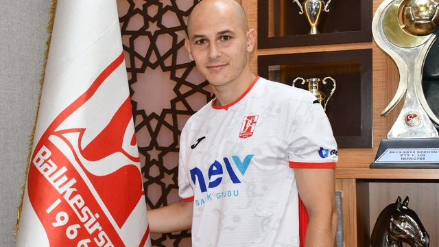 Muhammed Raşit Şahingöz Balıkesirspor'da