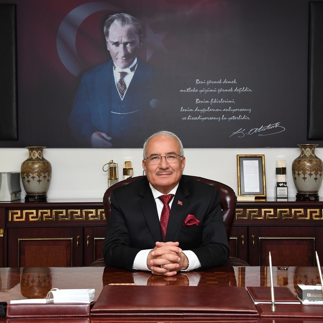 İYİ Parti'li Kocamaz'dan dolandırıcılık olayına ilişkin açıklama: "Hastalığ...
