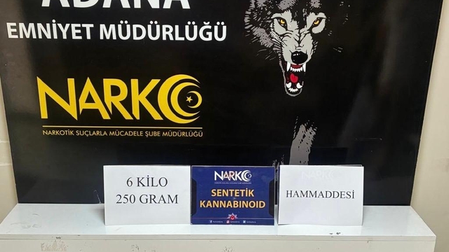 Adana'da otomobilde 6 kilo 250 gram sentetik uyuşturucu ele geçirildi
