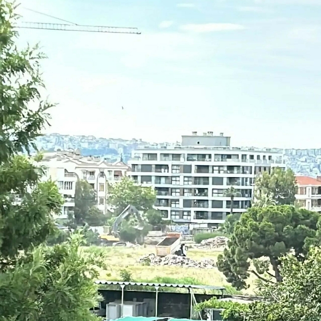 Karşıyaka'nın stadında hafriyat çalışmaları başladı